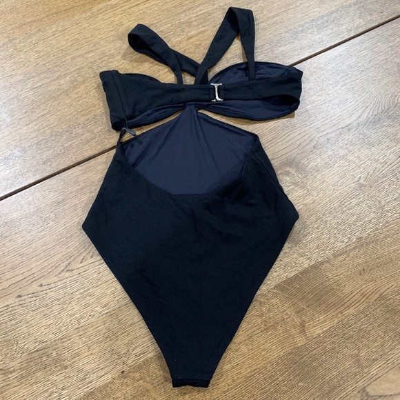H:ours Twist Bandeau Bodysuit Black 0147 - Picture 7 of 10